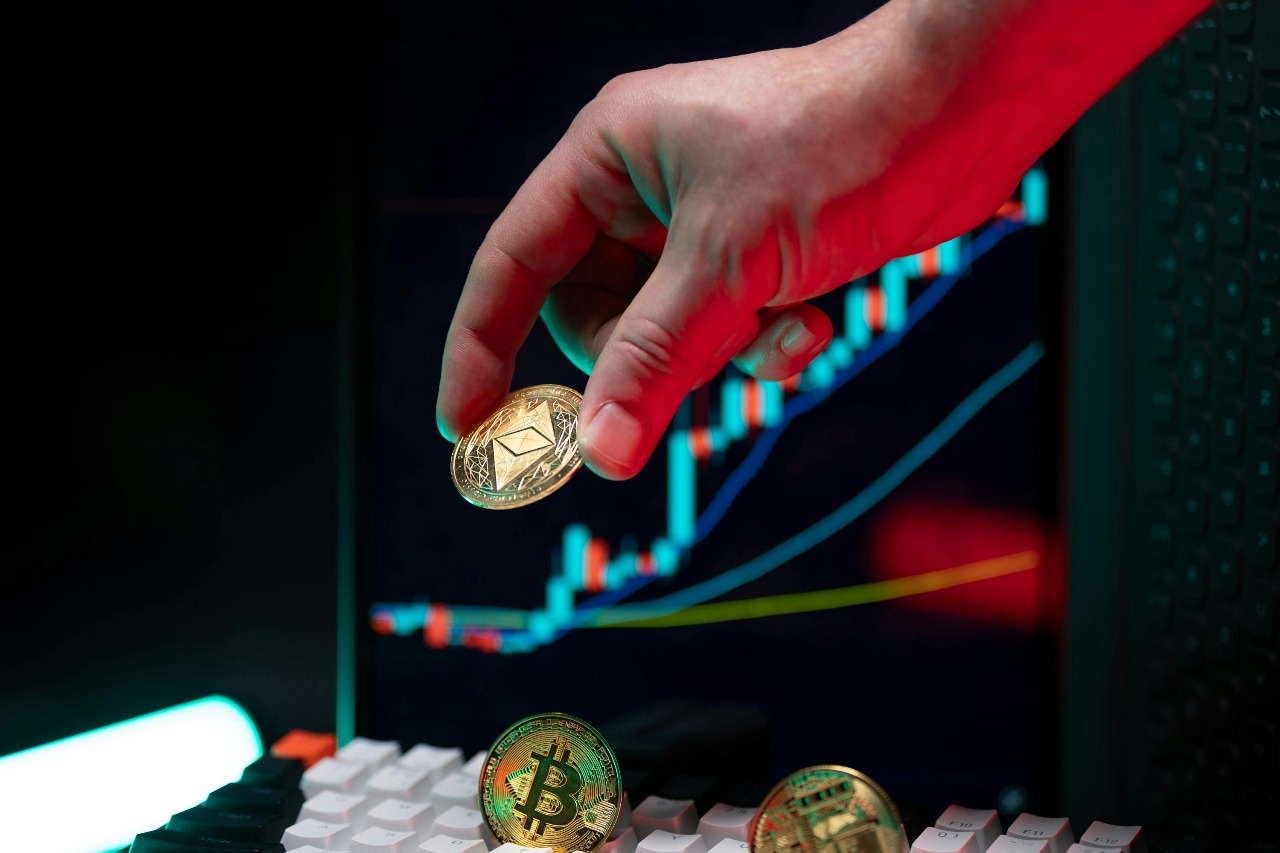 Crypto Fraud and Asset Recovery Using Blockchain Forensics
